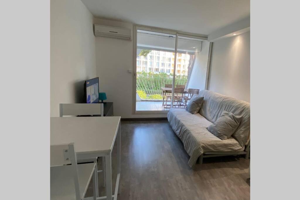 Superbe Appartement Climatise A 3 Min De La Mer La Grande-Motte Exterior photo